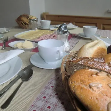 Bed & Breakfast Haus Rye 2*