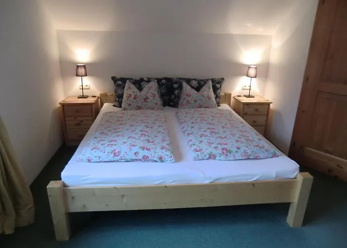 Haus Rye Bed and Breakfast 3*